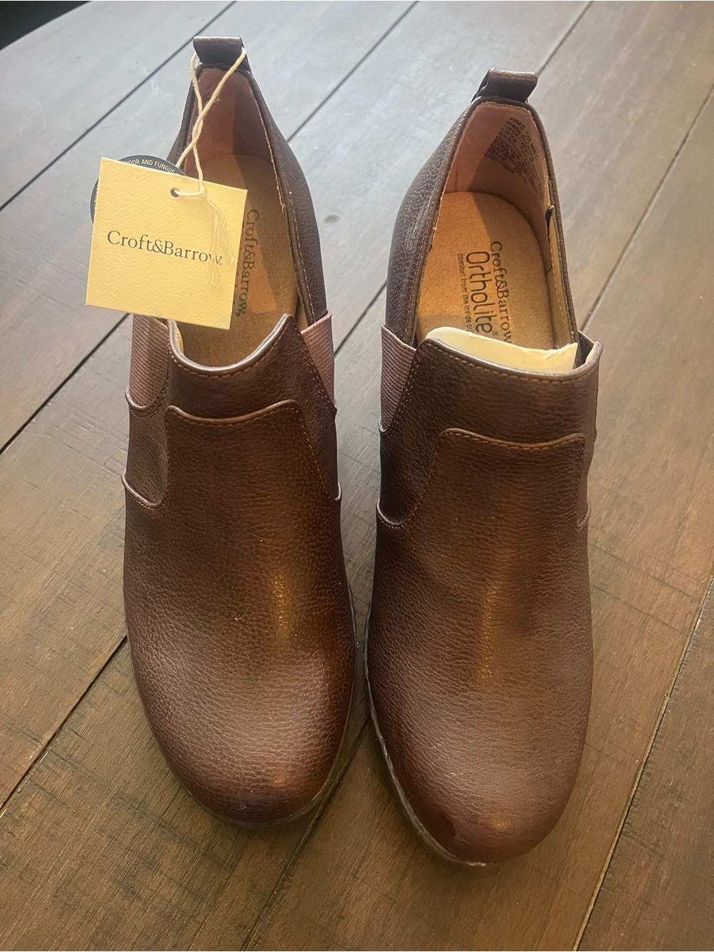 New Women’s Croft & Barrow Ortholite Brown Slip-On Leather Shoes